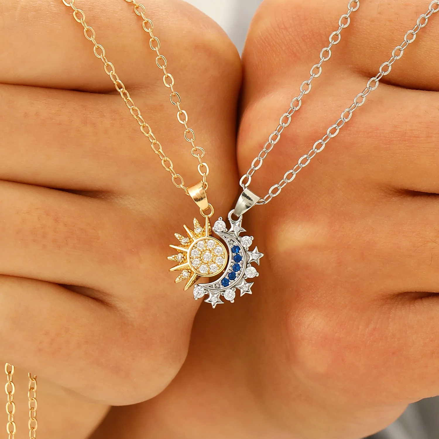 Magnetic Couple Matching Necklaces - 패션 반짝 이는 라인 석 썬