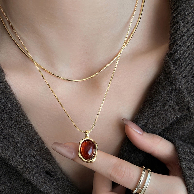 Layered Pendant Necklace Aesthetic - 여성용 빈티지 더블 레이어 자연석 펜던트