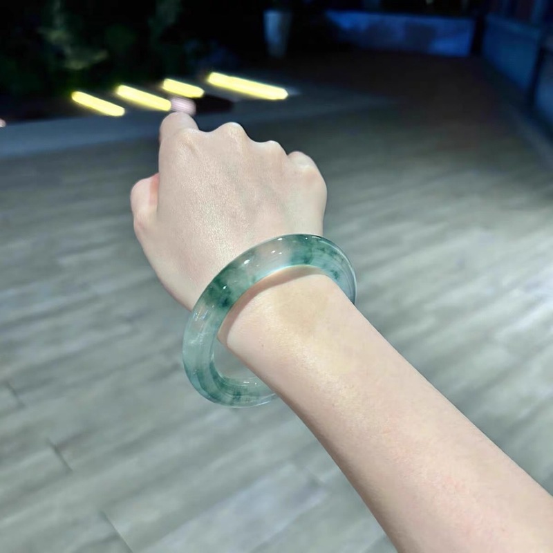 다롱석 대체품으로서의 고품질 제품, 꽃무늬가 있는 얼음 - Bracelets 리뷰 및 가격