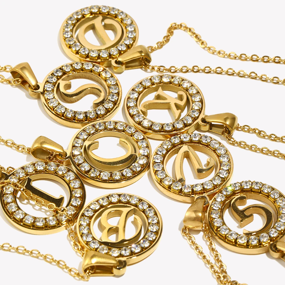 E.B.belle 속이 빈 원형 지르콘 장식 26 알파 - Initial Letter Necklace 18K Gold 리뷰 및 가격