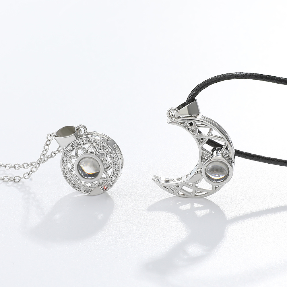 2PCS 마그네틱 커플 매칭 목걸이 100 개 언어 당 - Magnetic Couple Matching Necklaces 리뷰 및 가격
