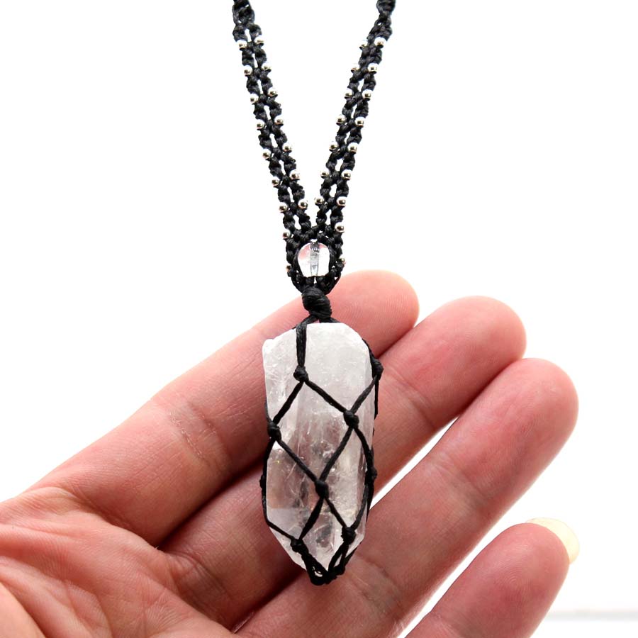 여성을위한 크리스탈 석영 Macrame 땋은 돌 펜던트 - Crystal Pendant Necklace Natural Stone 리뷰 및 가격