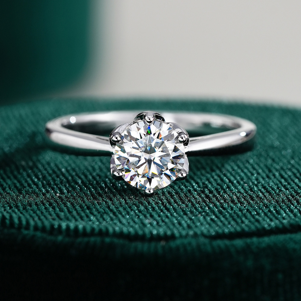 JoyceJelly 클래식 6-클로 모이사나이트 반지  - Moissanite Engagement Ring 1 Carat 리뷰 및 가격