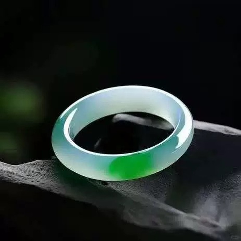미얀마 비취 팔찌, 아이스 왁스 타입, 일반적인 형태, - Bracelets 리뷰 및 가격