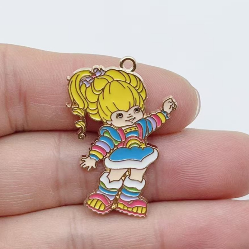 10pcs 귀여운 어린 소녀 에나멜 금속 보석 딸기 무 - Earrings 리뷰 및 가격